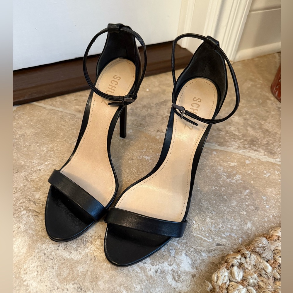 Schutz Cadey Lee Black Leather Ankle Strap Stiletto Heels – Size 8.5